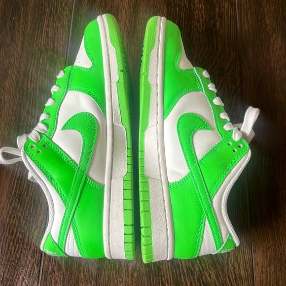 Like New! Nike Dinks - Picture 5 of 8
